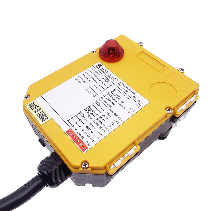 F24-6S LCC Poard Electric Industrial Winch с Radio Demote Control 